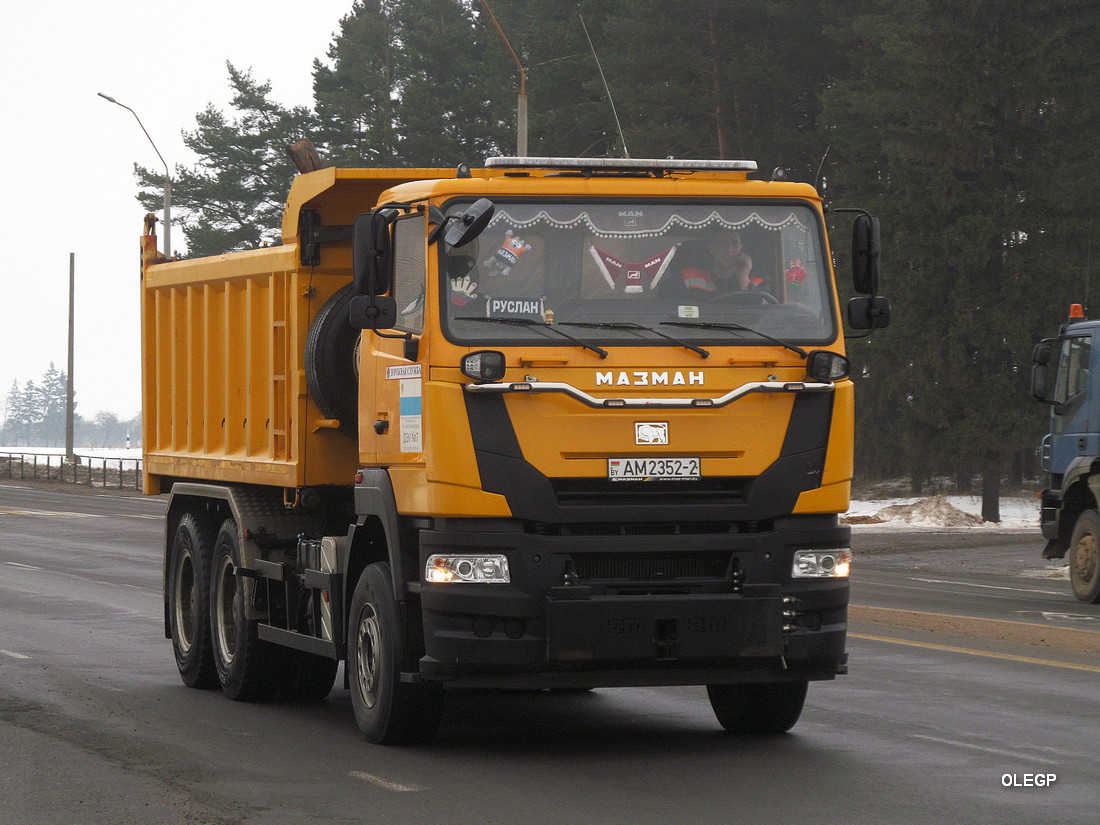 Витебская область, № АМ 2352-2 — МАЗ-MAN-6525