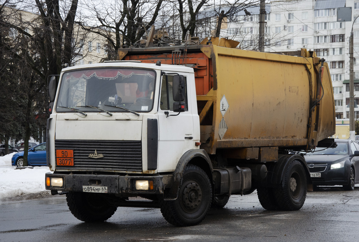 Тверская область, № О 894 МР 69 — МАЗ-533702