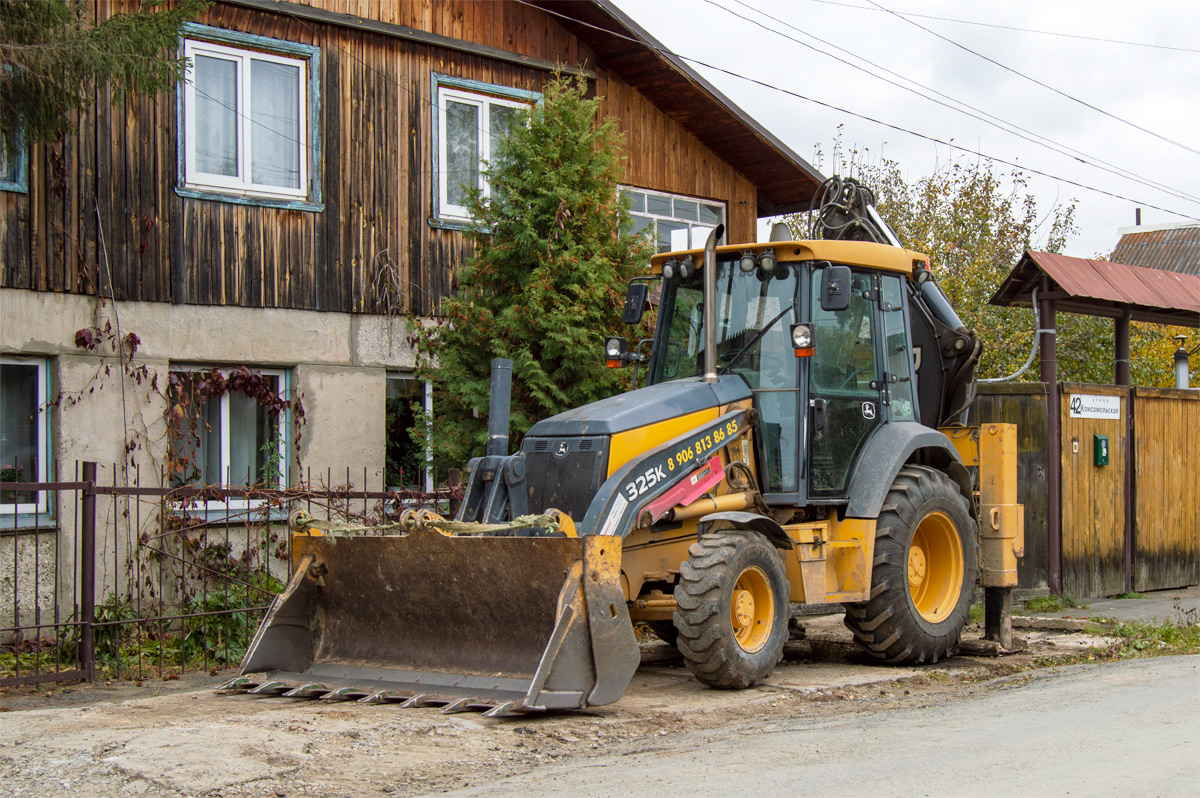 Свердловская область, № 2484 СХ 66 — John Deere 325K