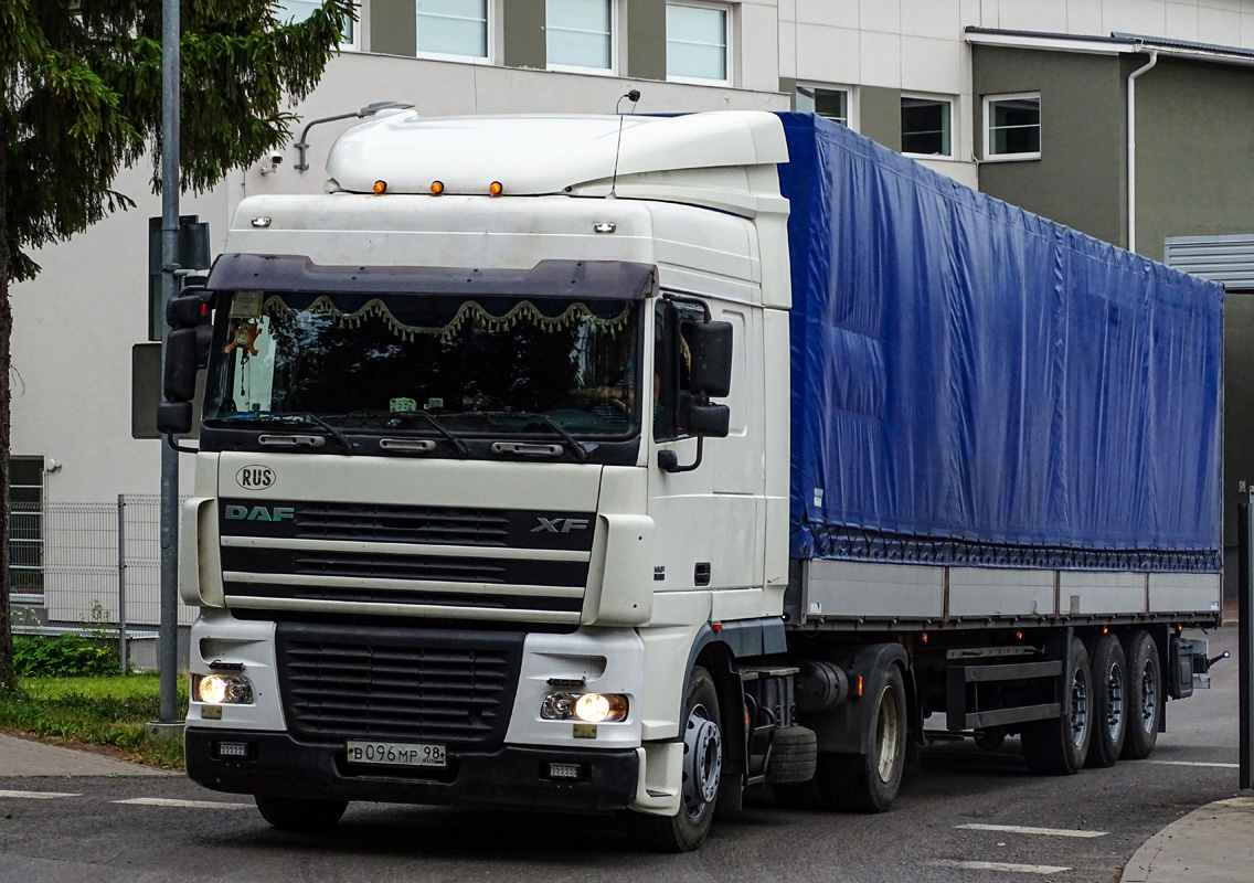 Санкт-Петербург, № В 096 МР 98 — DAF XF95 FT