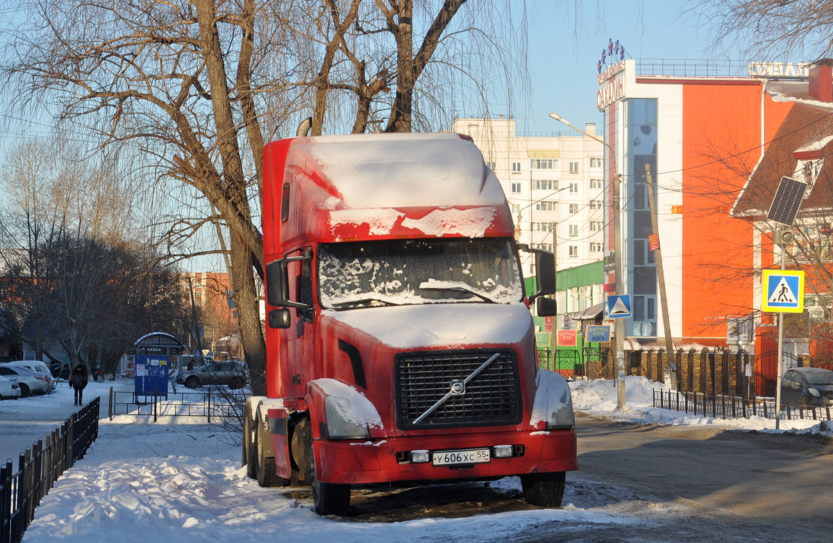 Омская область, № У 606 ХС 55 — Volvo VNL670