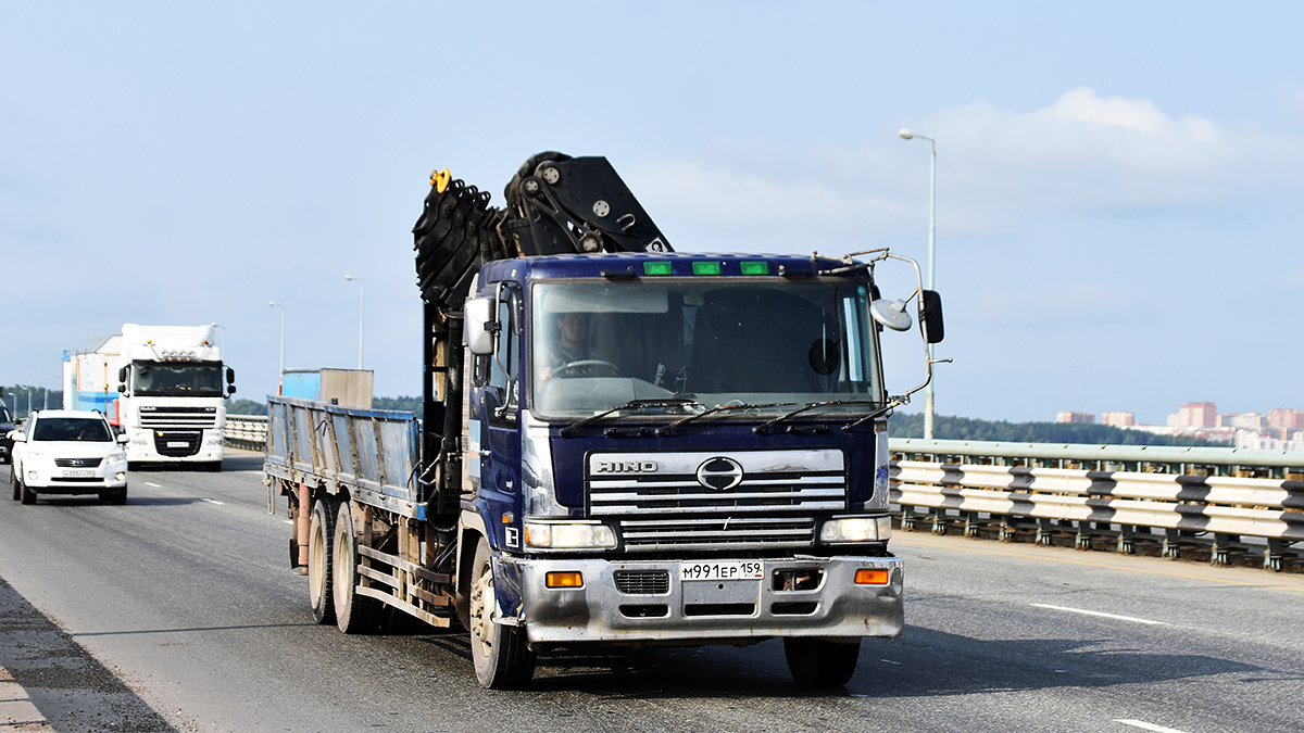 Пермский край, № М 991 ЕР 159 — Hino Profia