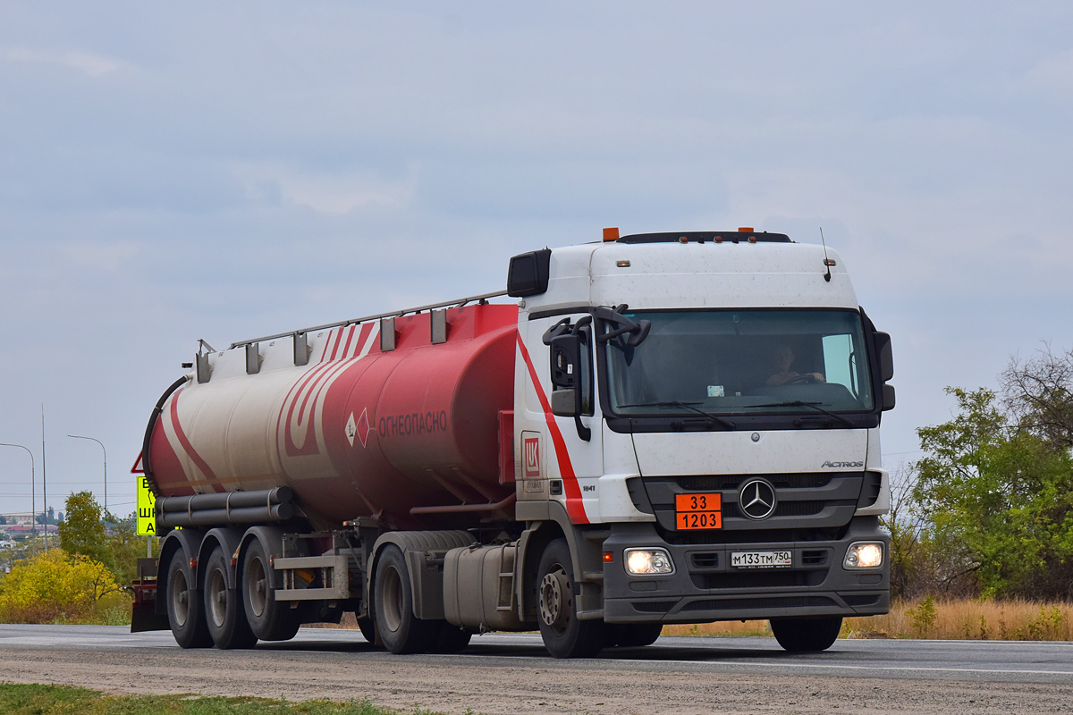 Волгоградская область, № М 133 ТМ 750 — Mercedes-Benz Actros '09 1841 [Z9M]