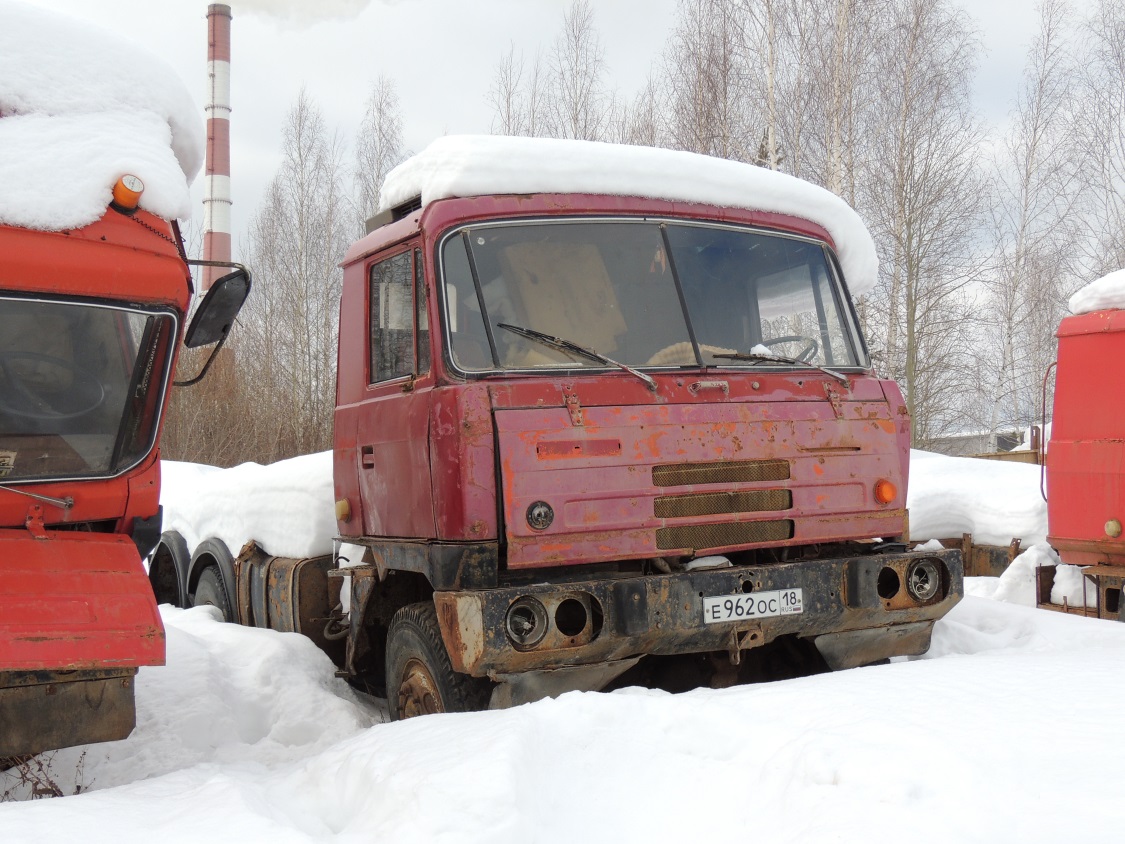 Удмуртия, № Е 962 ОС 18 — Tatra 815-2 S1 A