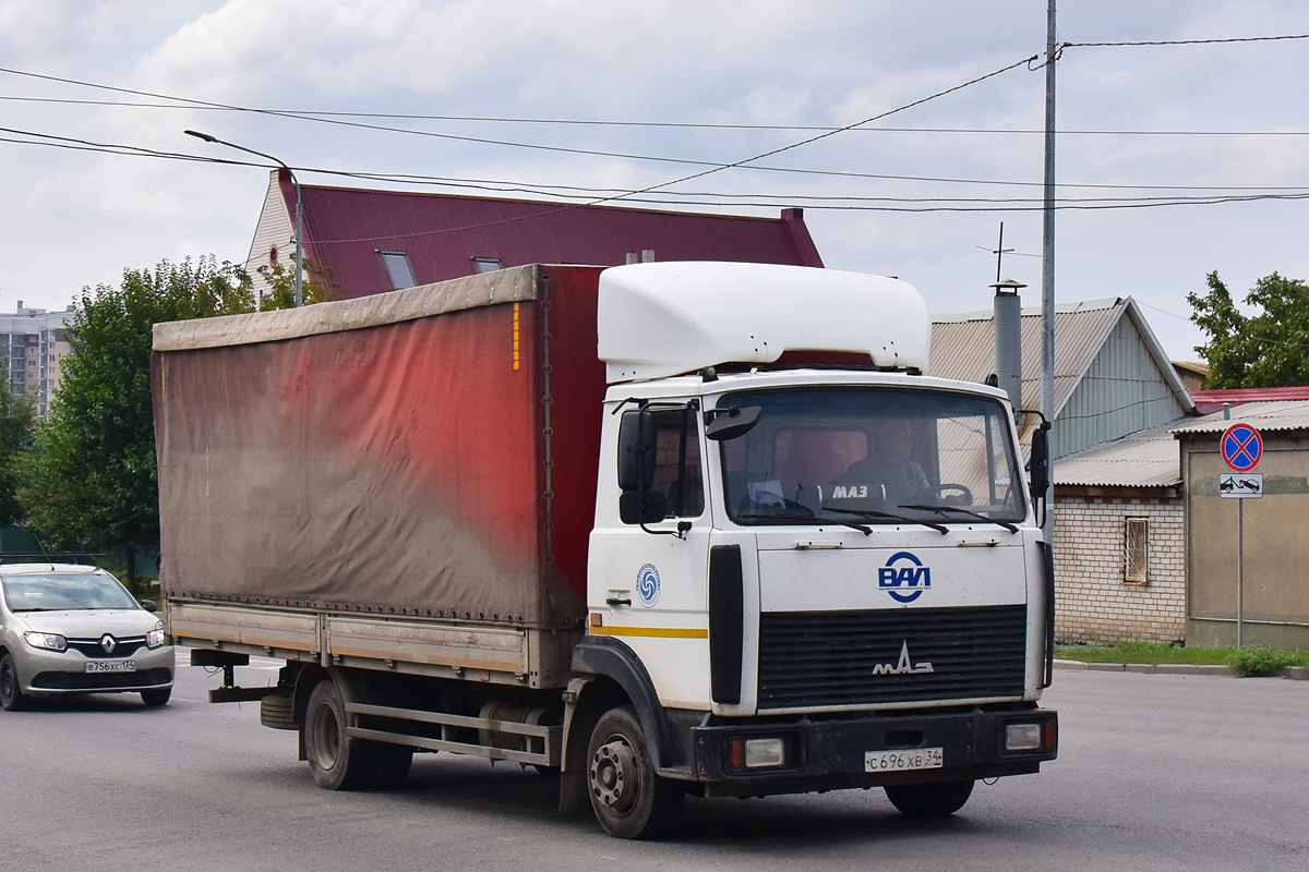 Волгоградская область, № С 696 ХВ 34 — МАЗ-437043