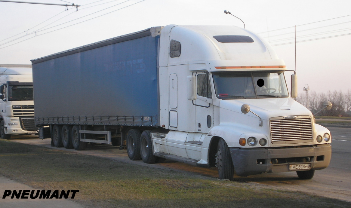 Витебская область, № АЕ 6975-2 — Freightliner Century Class