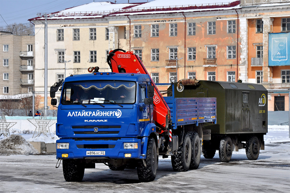 Алтайский край, № М 896 ХС 22 — КамАЗ-43118-46