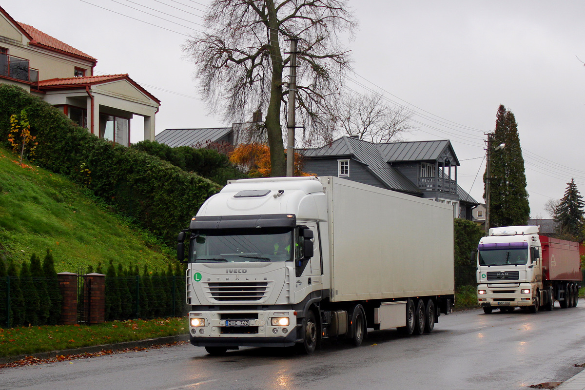 Литва, № DHC 742 — IVECO Stralis ('2002) 420