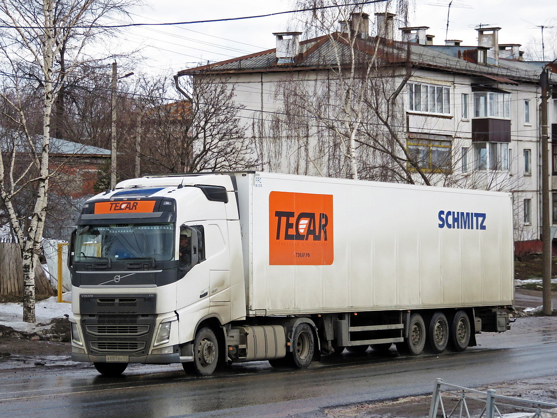 Смоленская область, № А 681 ВХ 67 — Volvo ('2012) FH.460 [X9P]