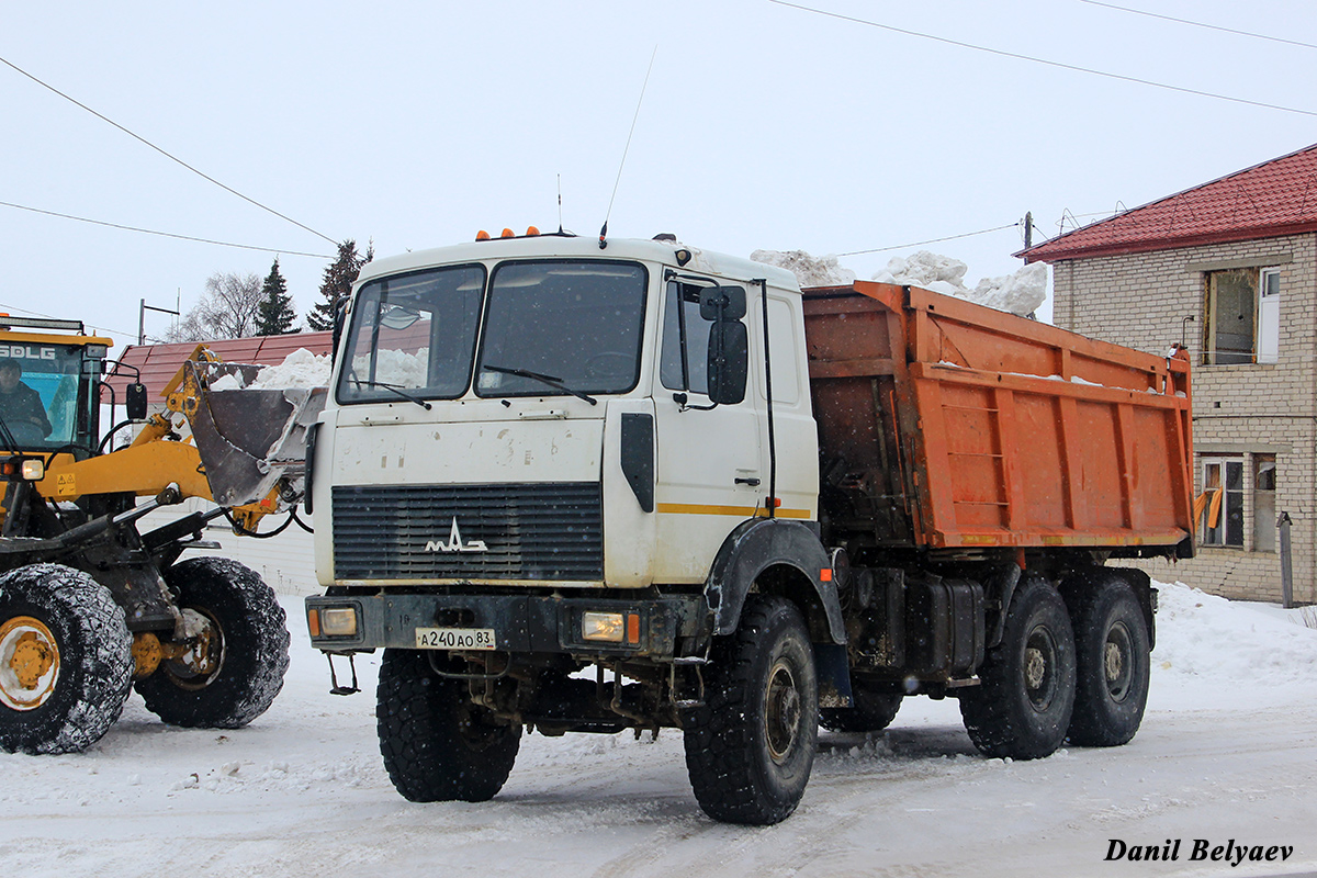 Ненецкий автономный округ, № А 240 АО 83 — МАЗ-651705