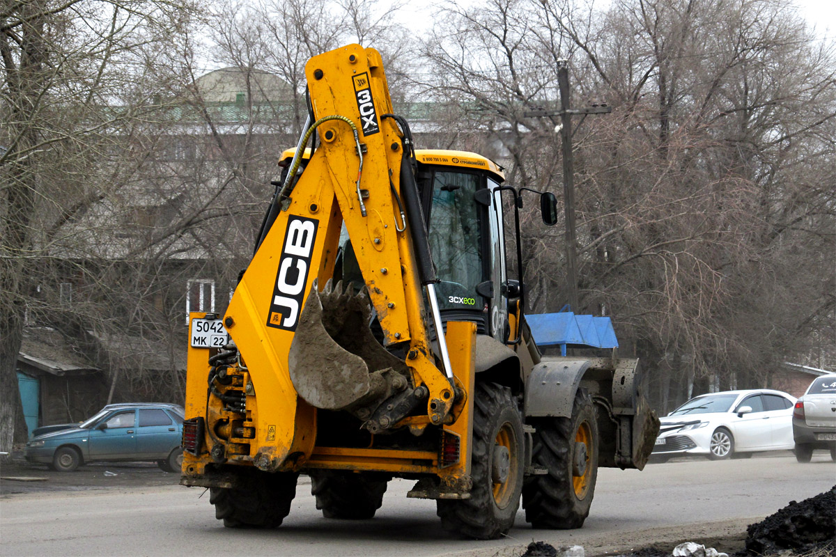 Алтайский край, № 5042 МК 22 — JCB 3CX