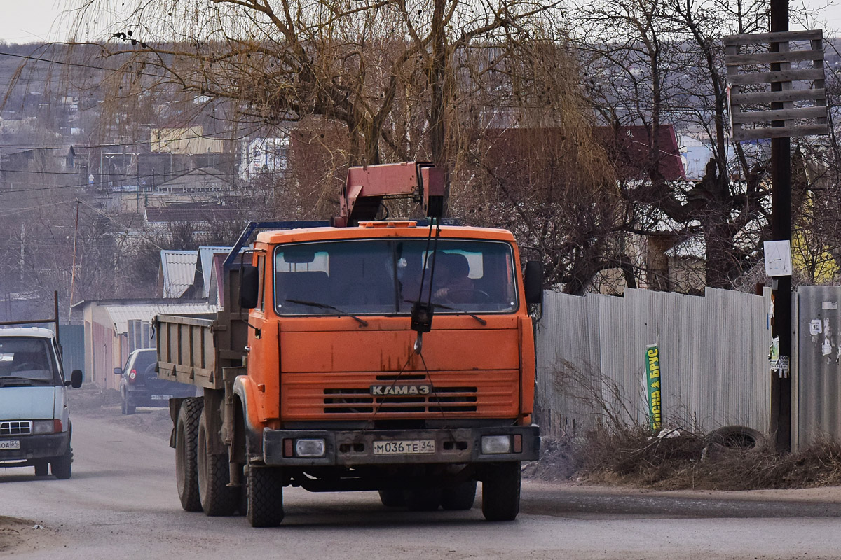 Волгоградская область, № М 036 ТЕ 34 — КамАЗ-5320