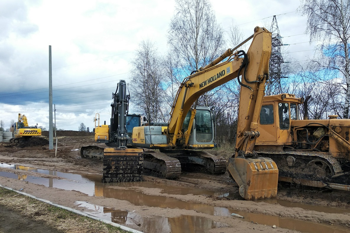 Витебская область, № 672 — New Holland Kobelco E215B