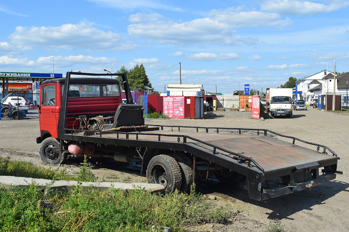 Алтайский край, № (22) Б/Н 0243 — Mercedes-Benz LP (общ. мод.)