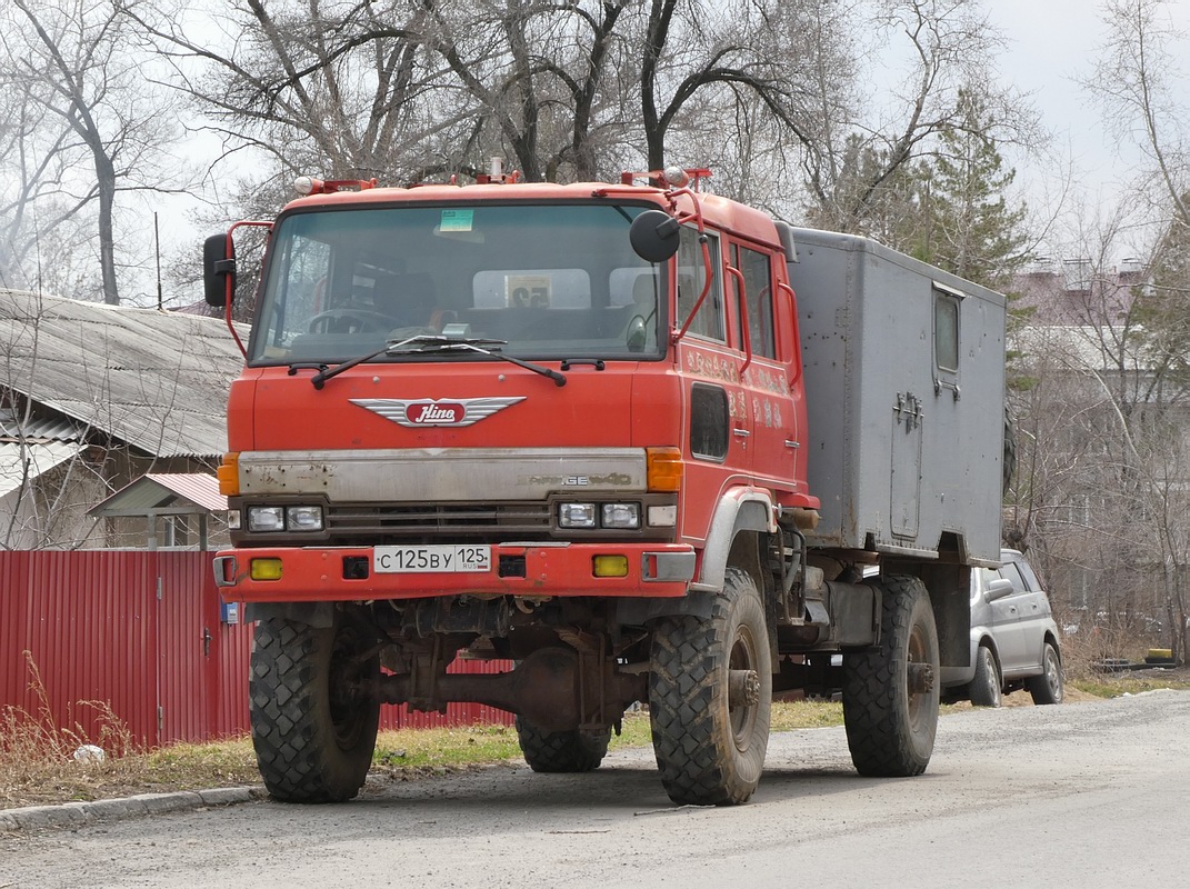 Приморский край, № С 125 ВУ 125 — Hino Ranger