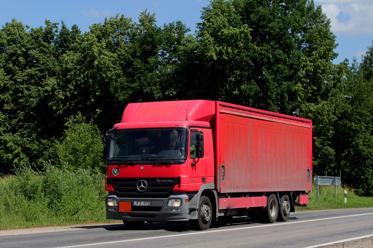 Литва, № JFZ 670 — Mercedes-Benz Actros ('2003) 2541