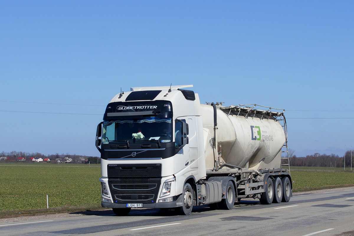 Литва, № LGH 913 — Volvo ('2012) FH.460