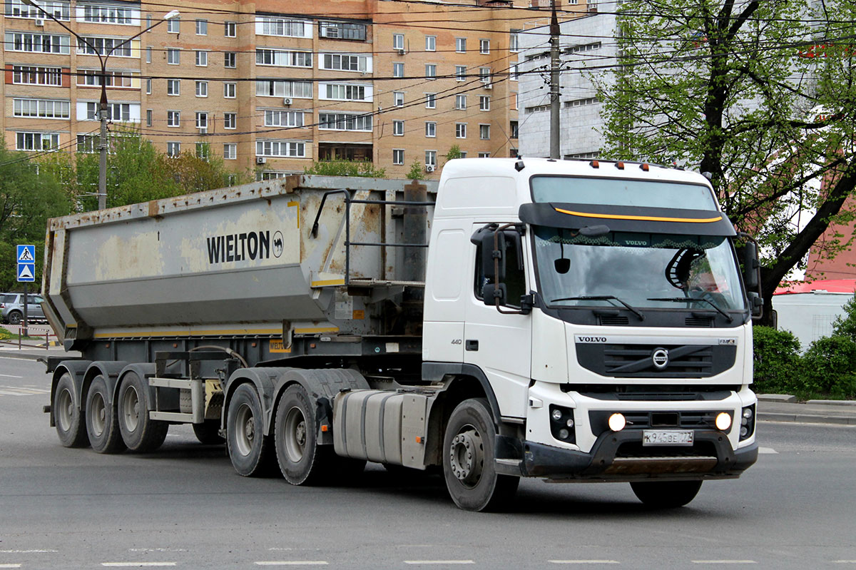 Москва, № К 945 ВЕ 777 — Volvo ('2010) FMX.440