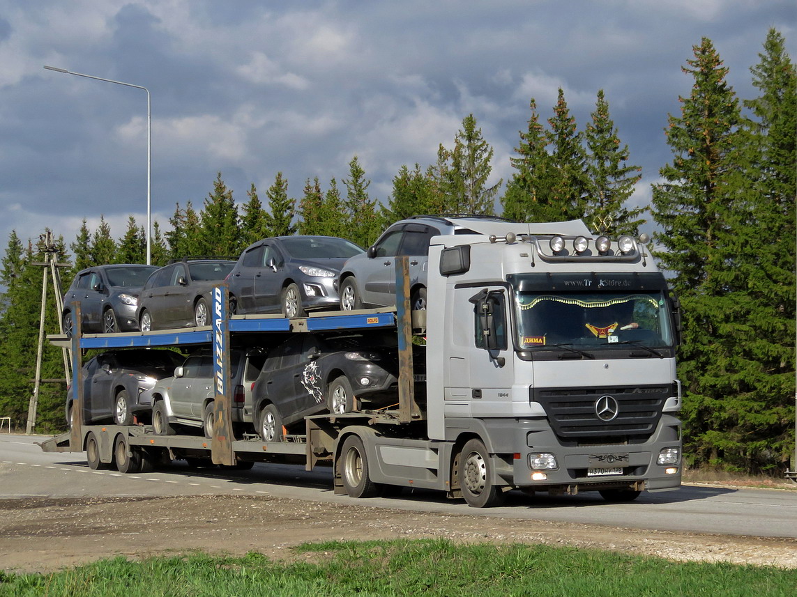 Иркутская область, № Н 370 НУ 138 — Mercedes-Benz Actros ('2003) 1844