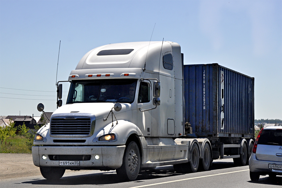 Алтайский край, № Т 691 КМ 55 — Freightliner Columbia