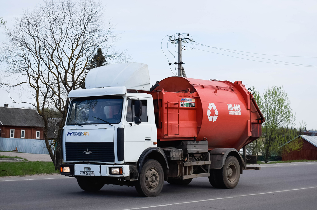 Тверская область, № Е 790 СУ 69 — МАЗ-5337A2