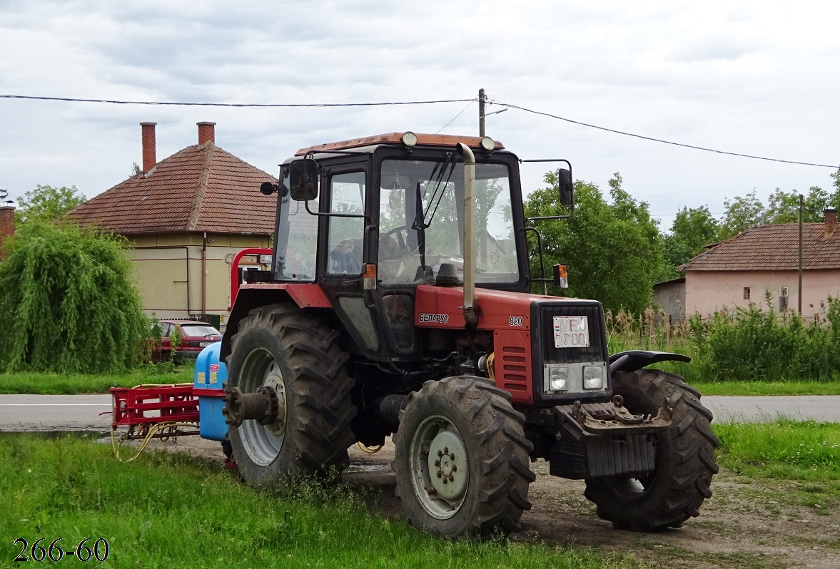 Венгрия, № YEJ-700 — Беларус-820