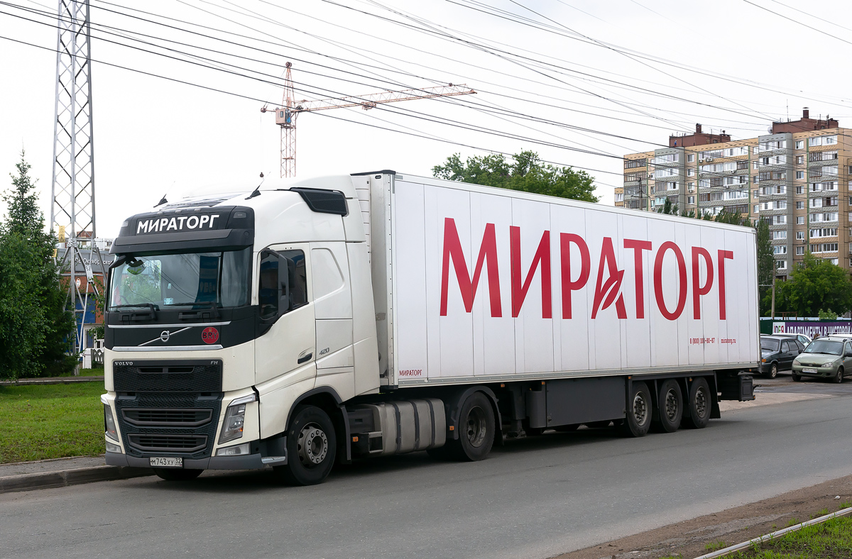 Москва, № М 743 ХУ 32 — Volvo ('2012) FH.420 [X9P]