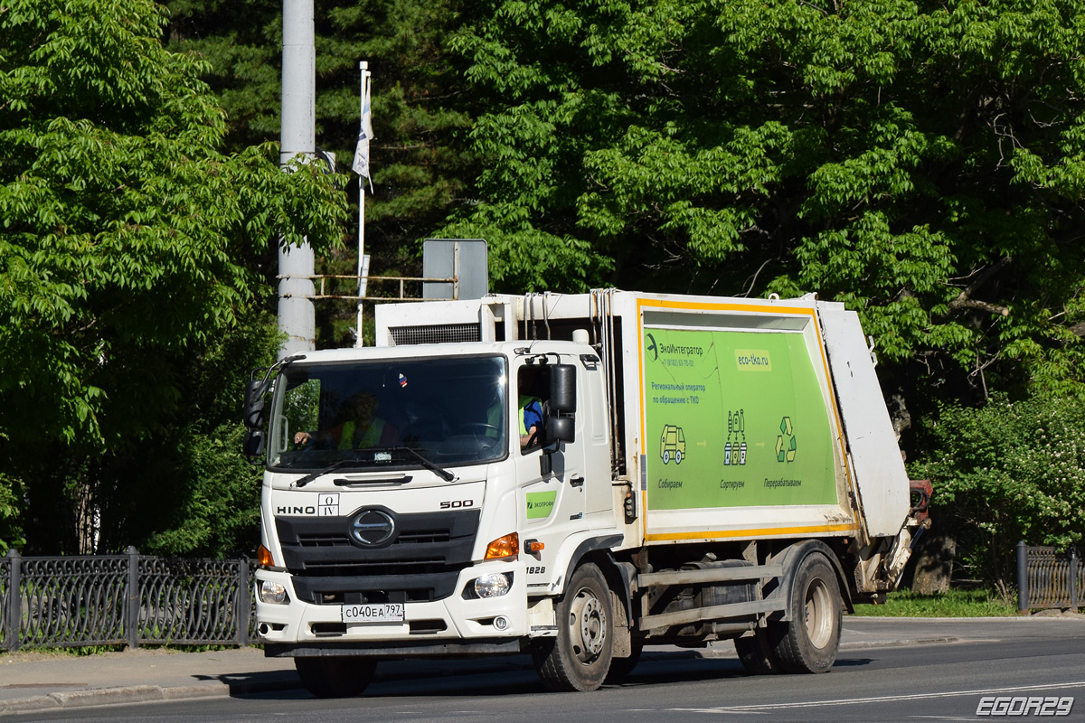 Архангельская область, № С 040 ЕА 797 — Hino 500