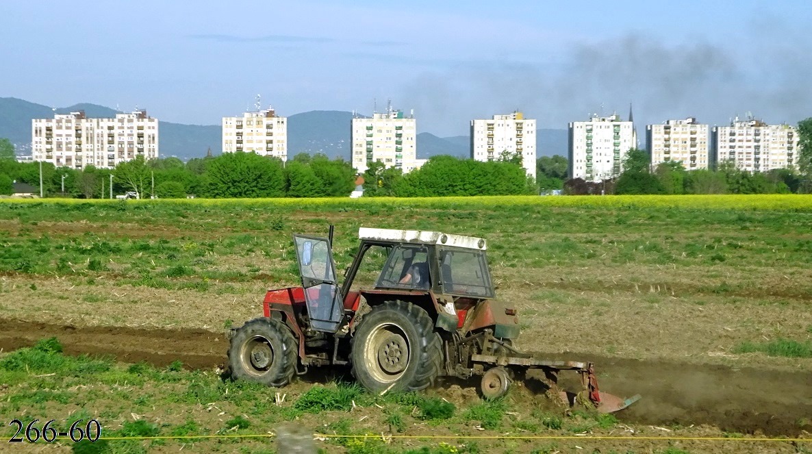 Венгрия, № YLT-731 — Zetor 12145