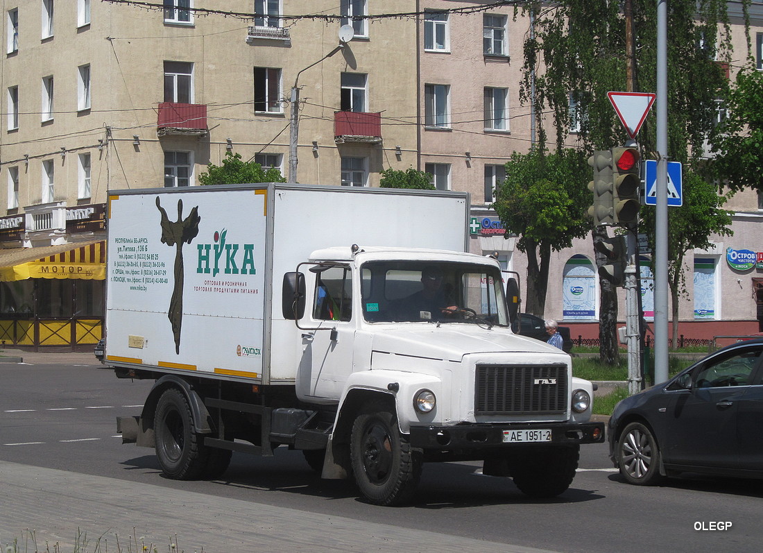 Витебская область, № АЕ 1951-2 — ГАЗ-3309