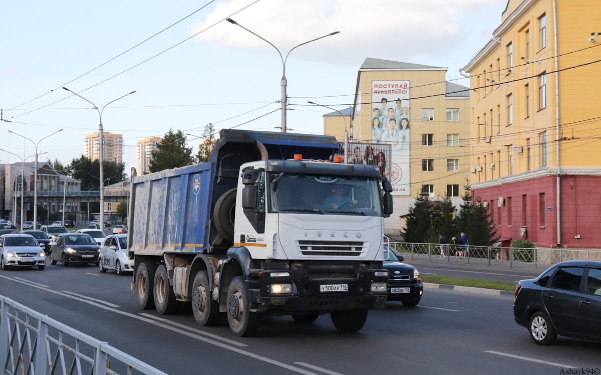 Красноярский край, № У 100 АР 116 — IVECO Trakker ('2004)