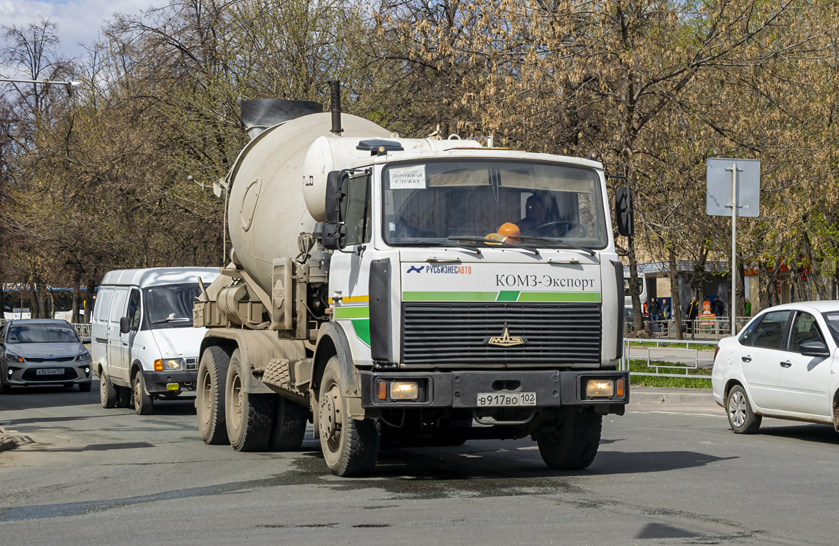 Башкортостан, № В 917 ВО 102 — МАЗ-630303