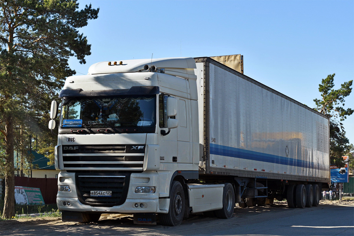 Приморский край, № А 854 АС 125 — DAF XF105 FT