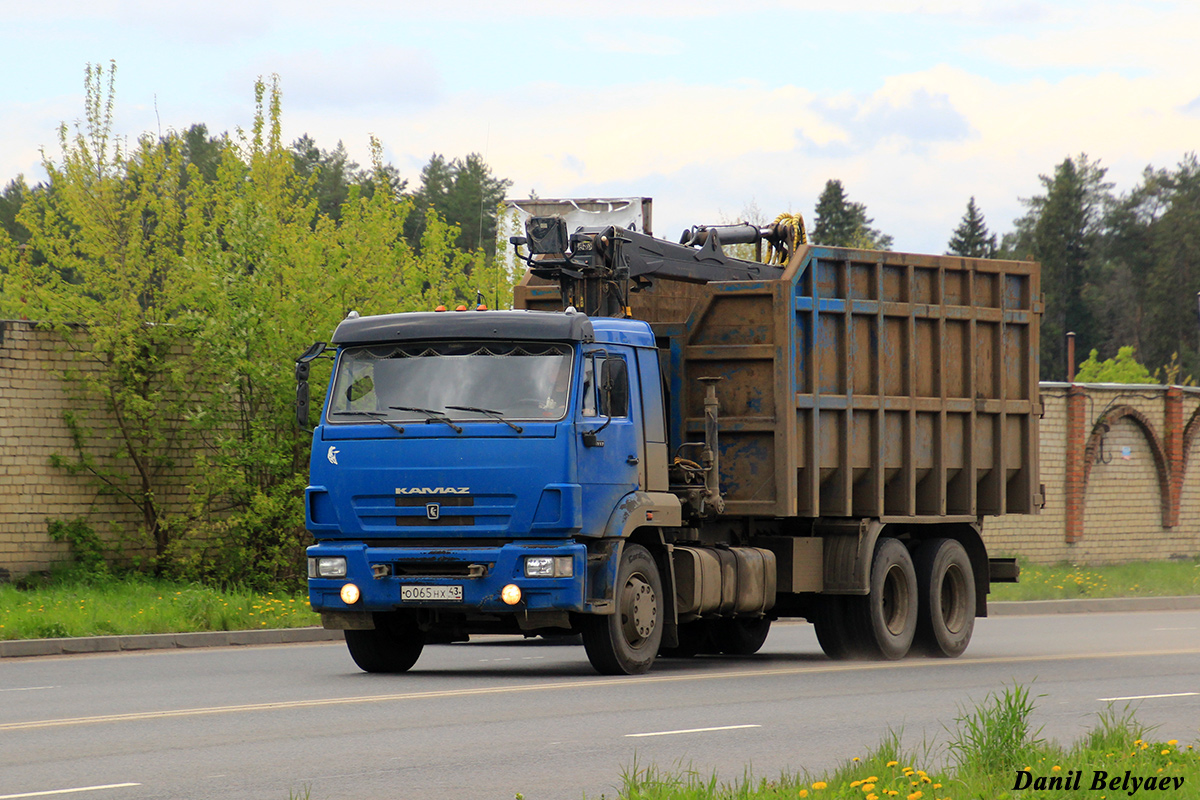 Кировская область, № О 065 НХ 43 — КамАЗ-65117-N3