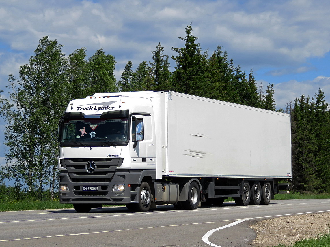 Москва, № Р 332 ОР 799 — Mercedes-Benz Actros '09 1844 [Z9M]