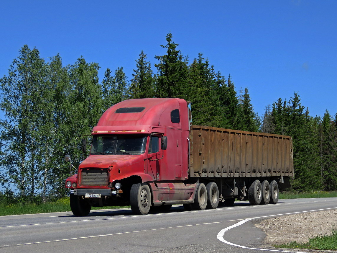 Кировская область, № Т 726 МВ 43 — Freightliner Century Class