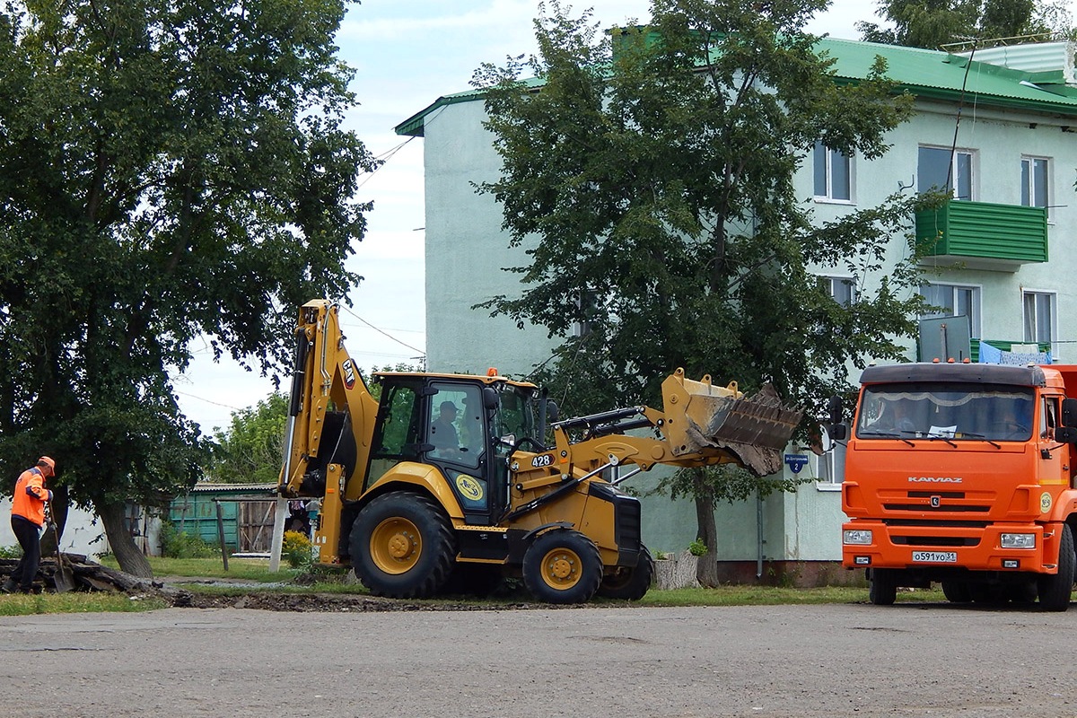 Белгородская область, № 8115 ЕХ 31 — Caterpillar 428