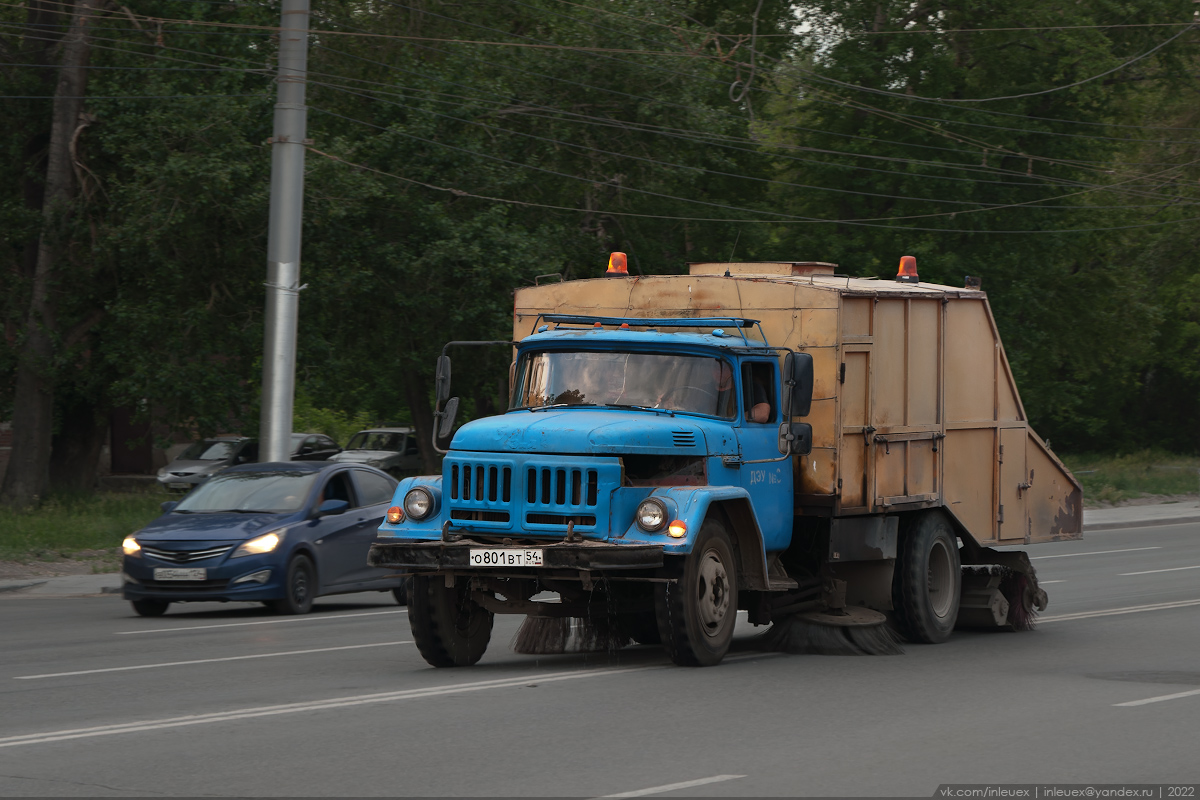 Новосибирская область, № О 801 ВТ 54 — ЗИЛ-431412