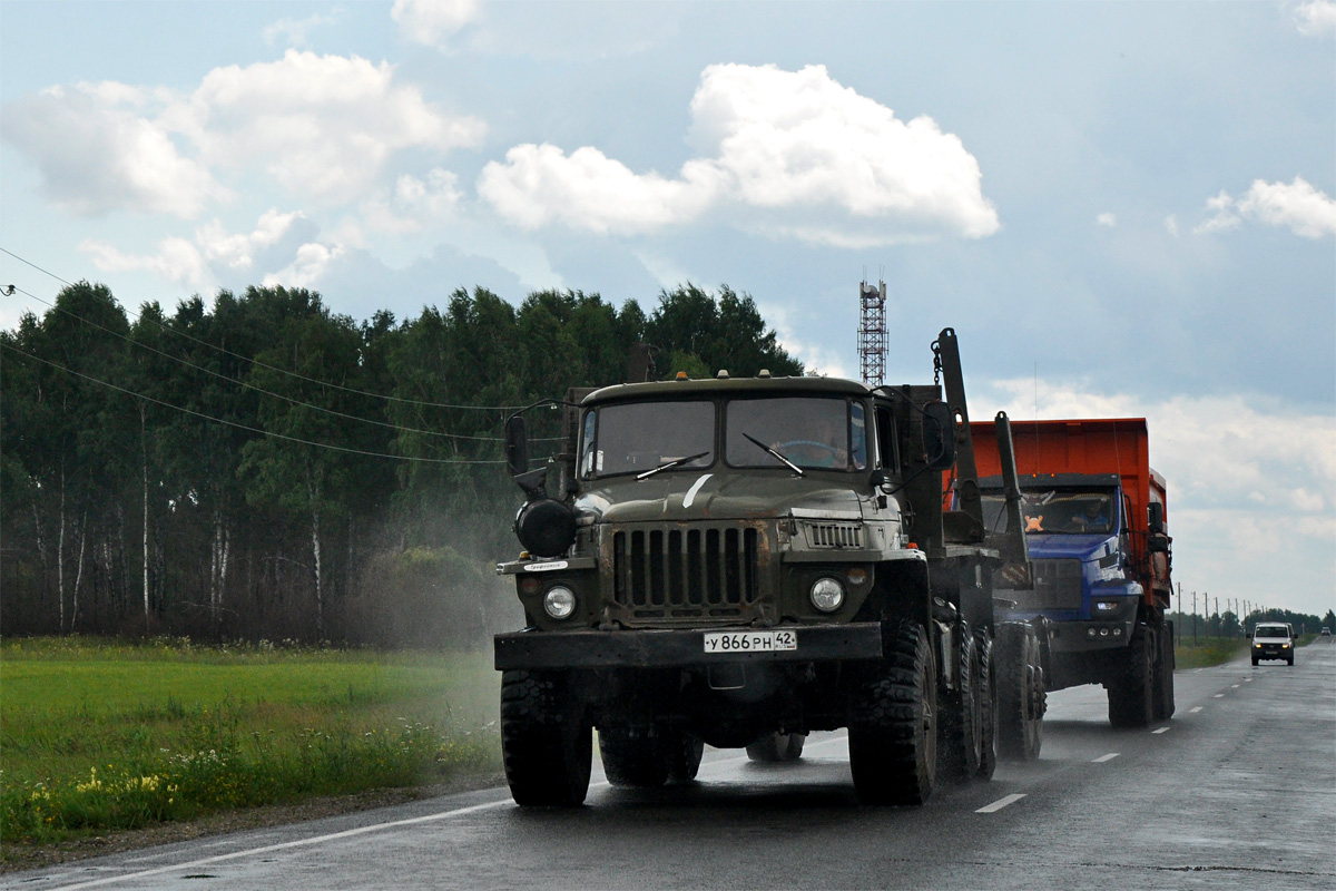 Кемеровская область, № У 866 РН 42 — Урал-43202