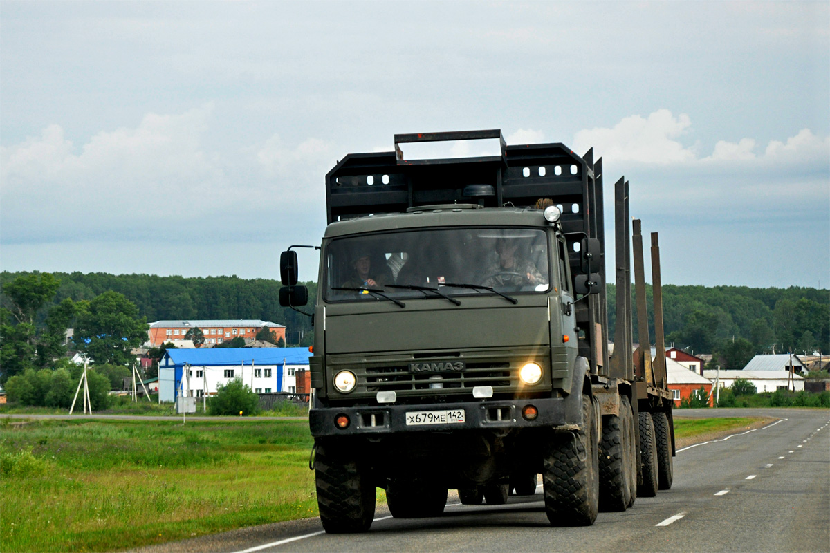 Кемеровская область, № Х 679 МЕ 142 — КамАЗ-44108 (общая модель)