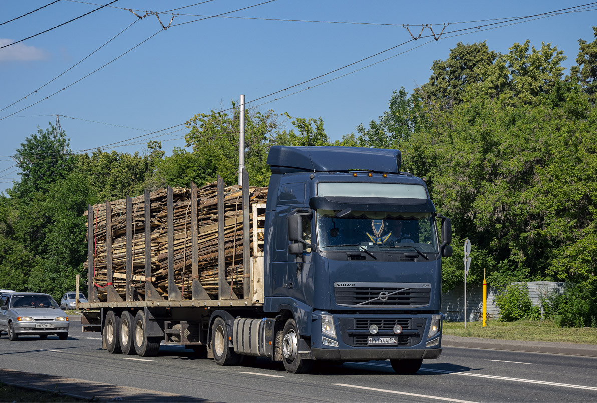 Пермский край, № М 414 АА 159 — Volvo ('2008) FH.420