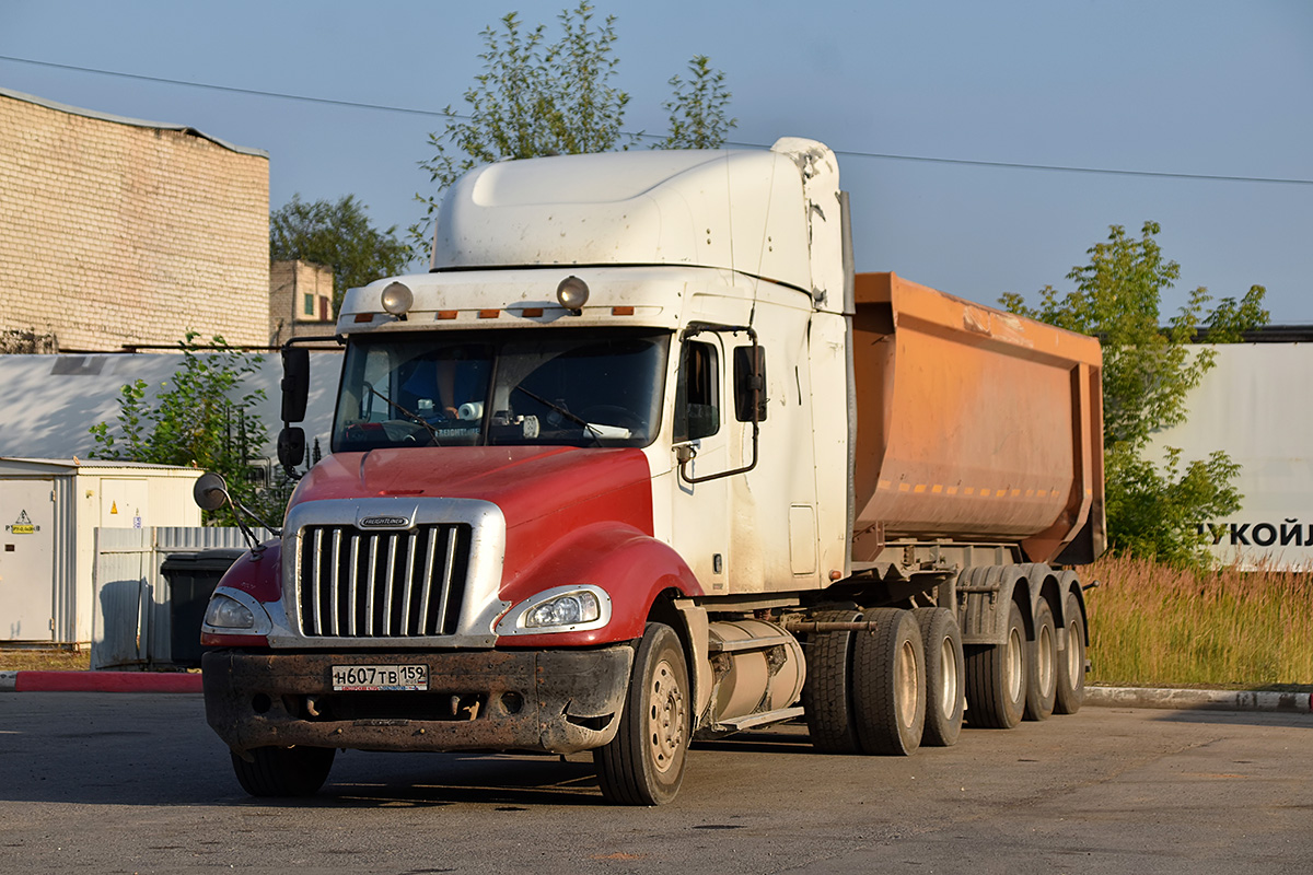 Пермский край, № Н 607 ТВ 159 — Freightliner Columbia