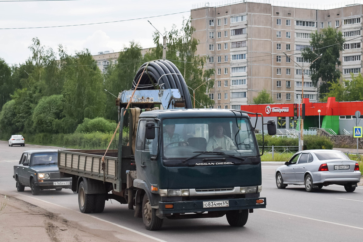 Тверская область, № О 834 ММ 69 — Nissan Diesel (общая модель)