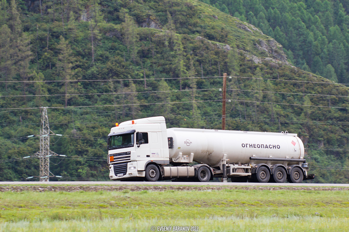 Алтайский край, № С 010 ХН 22 — DAF XF105 FT