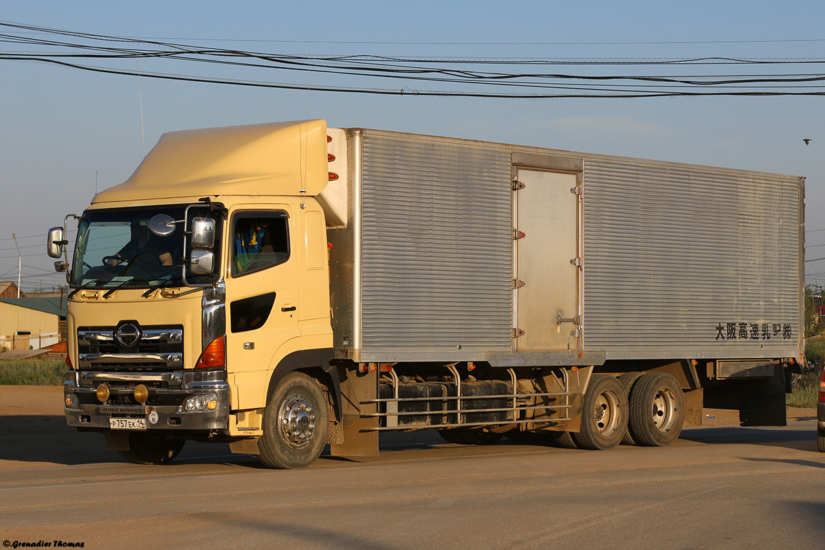 Саха (Якутия), № Р 757 ЕК 14 — Hino 700