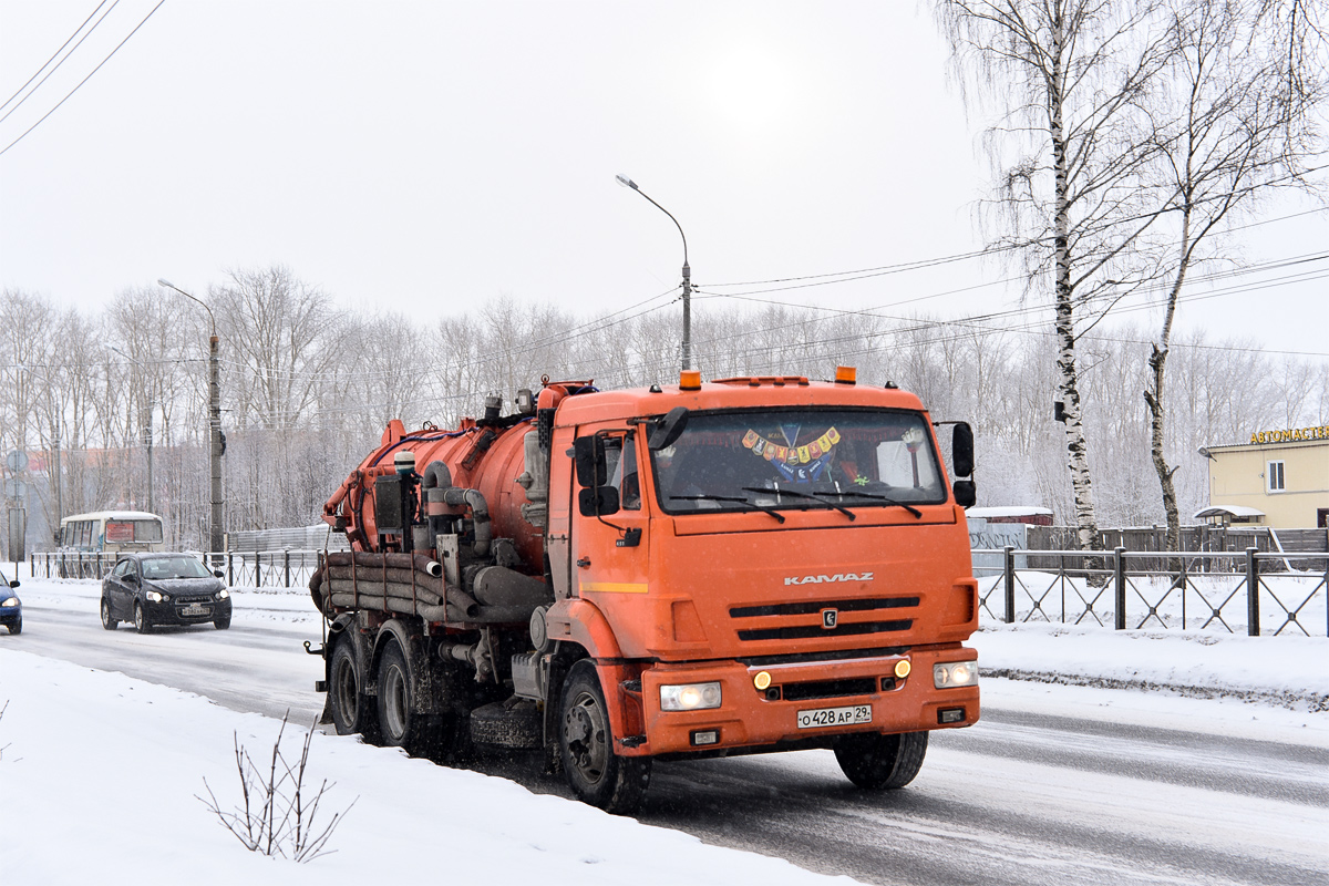 Архангельская область, № О 428 АР 29 — КамАЗ-65115-46