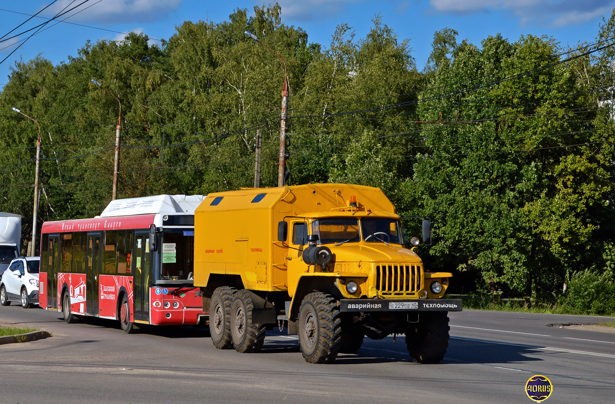 Калужская область, № Е 229 ОЕ 40 — Урал-4320-10