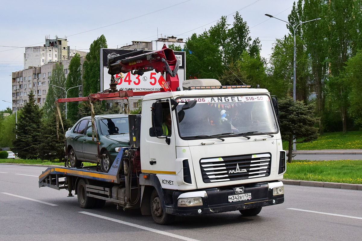 Волгоградская область, № М 342 ВТ 134 — МАЗ-4371P2 "Зубрёнок"