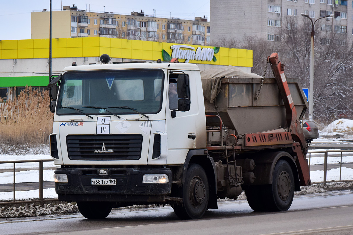 Волгоградская область, № Н 681 ТХ 161 — МАЗ-555025