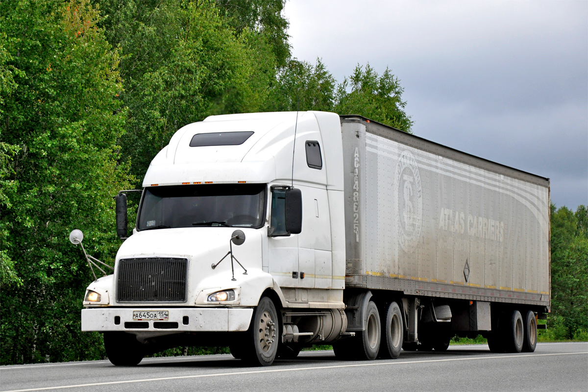 Новосибирская область, № А 645 ОА 154 — Volvo VNL660